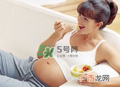 为什么保胎要卧床休息?卧床休息就是保胎吗?