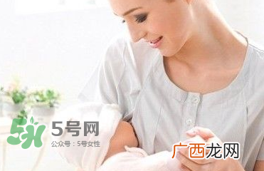头胎有奶二胎有奶水吗？头胎有奶二胎没奶正常吗？
