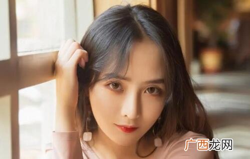 如何用一句话试探女生是不是喜欢你？