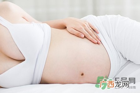 孕期肚皮痒是怎么回事？妊娠纹痒怎么办？