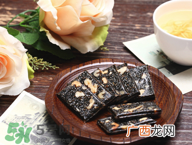 怀孕能吃阿胶吗？怀孕初期能吃阿胶吗？