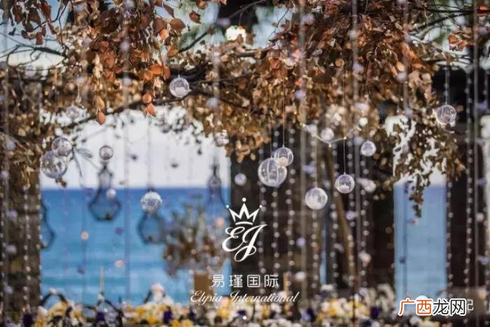 杨子姗婚礼，看了杨子姗这场婚礼答谢宴你就明白