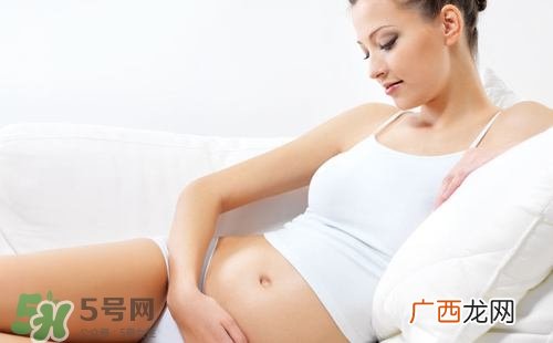 孕妇可以坐飞机吗？孕妇坐飞机对胎儿有影响吗？
