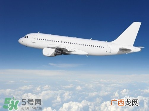 孕妇可以坐飞机吗？孕妇坐飞机对胎儿有影响吗？