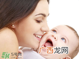 胎动的早怀的就是男孩吗？胎动的如何判断性别？