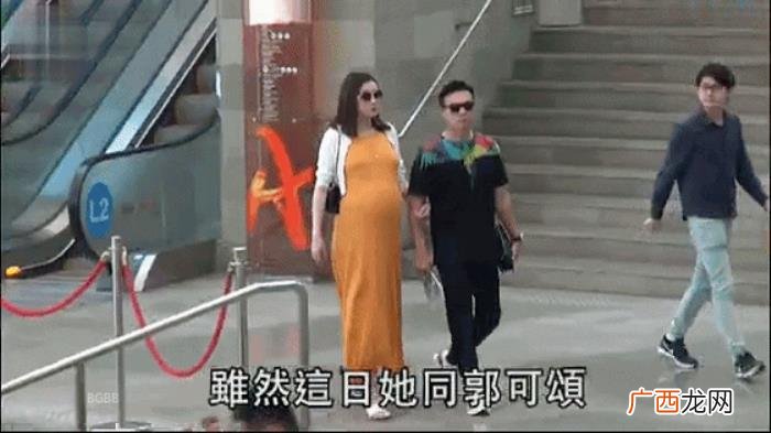 熊黛林生了，熊黛林生下双胞胎女儿即公布全家合照