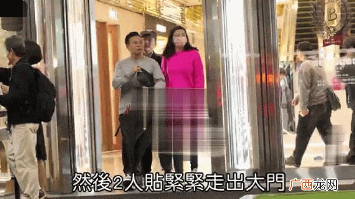 熊黛林生了，熊黛林生下双胞胎女儿即公布全家合照