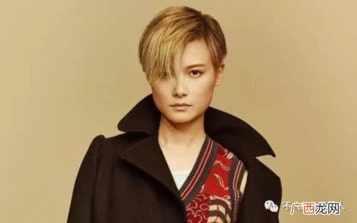 李宇春颜值，比起杨幂脸崩李宇春的颜值才是亮点