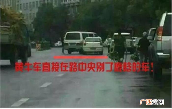 脱粉李易峰，肖战千玺被摸手李易峰鹿晗遭脱粉反踩