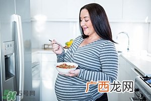 孕妇需要补充哪些营养 孕妇应该补充哪些维生素