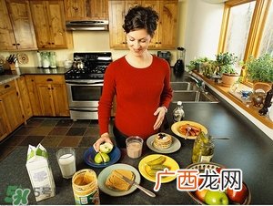 孕妇需要补充哪些营养 孕妇应该补充哪些维生素