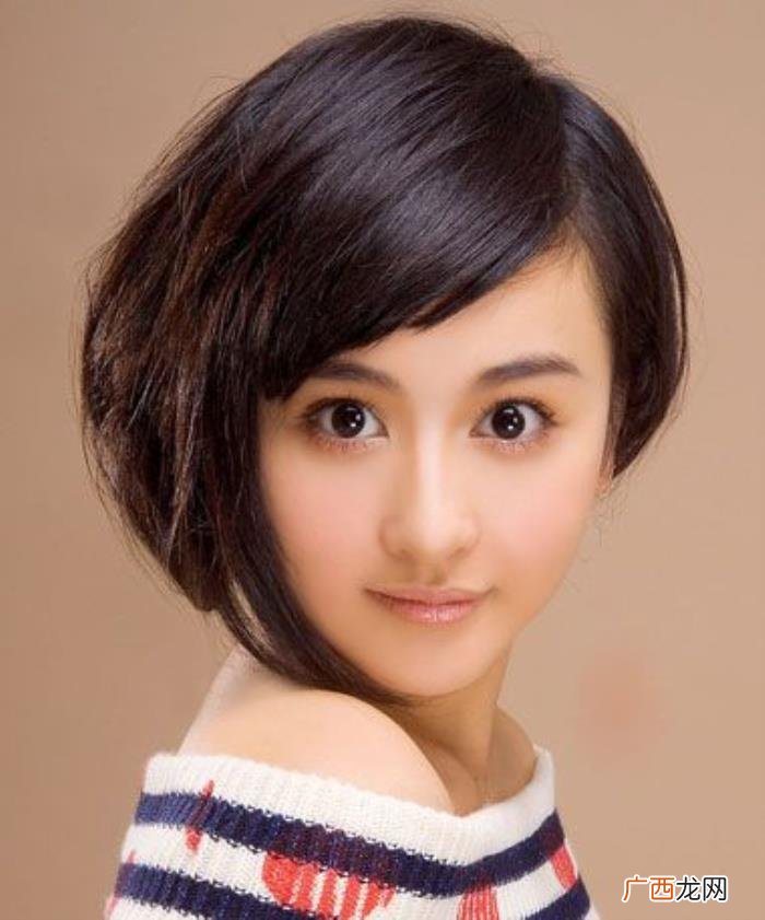 大脸短发发型，教你打造12款适合大脸美眉的短发发型