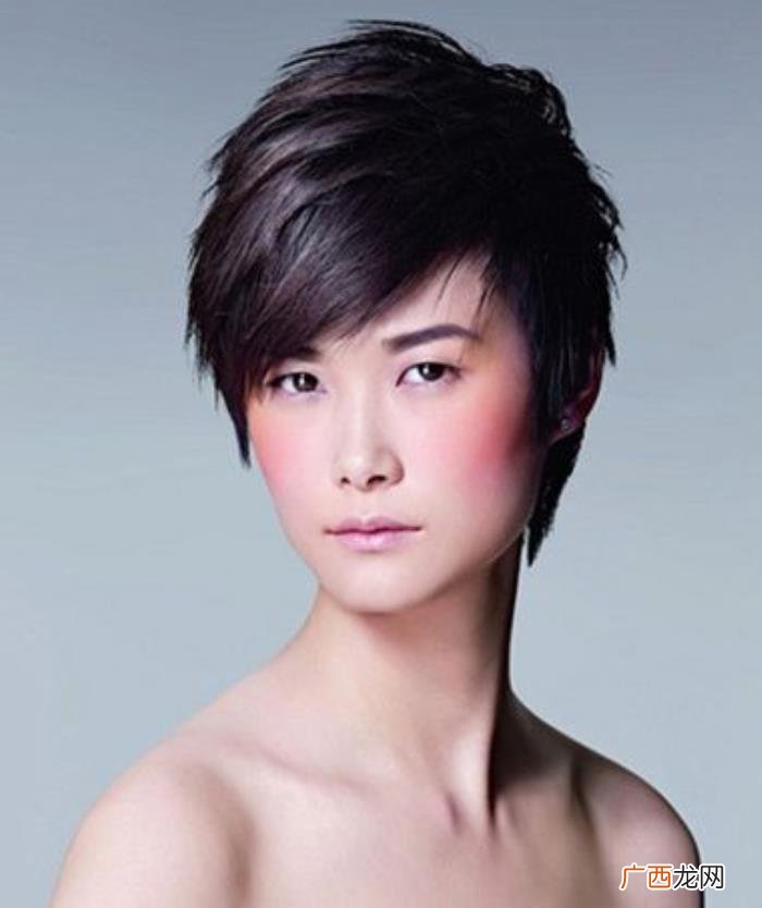 大脸短发发型，教你打造12款适合大脸美眉的短发发型