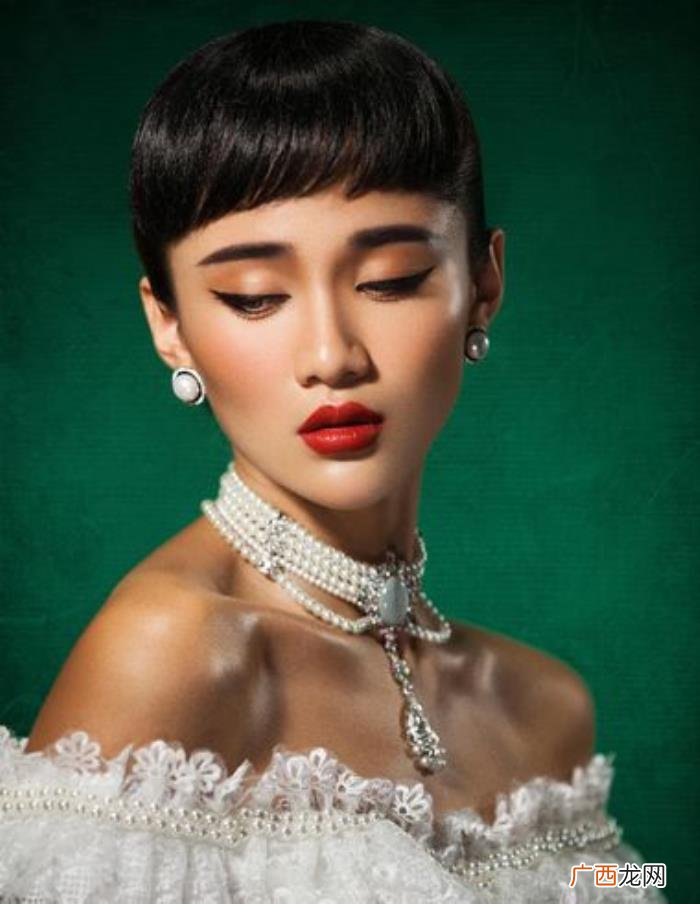 大脸短发发型，教你打造12款适合大脸美眉的短发发型