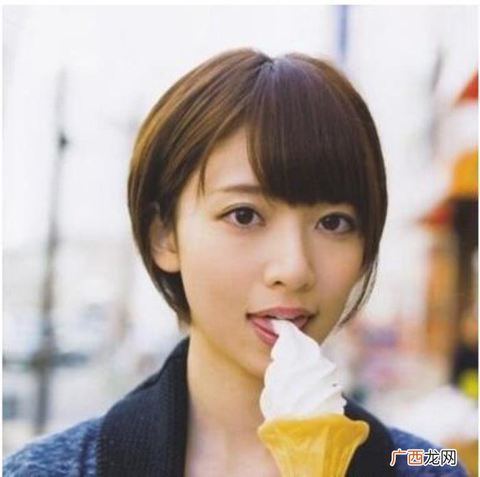 大脸短发发型，教你打造12款适合大脸美眉的短发发型