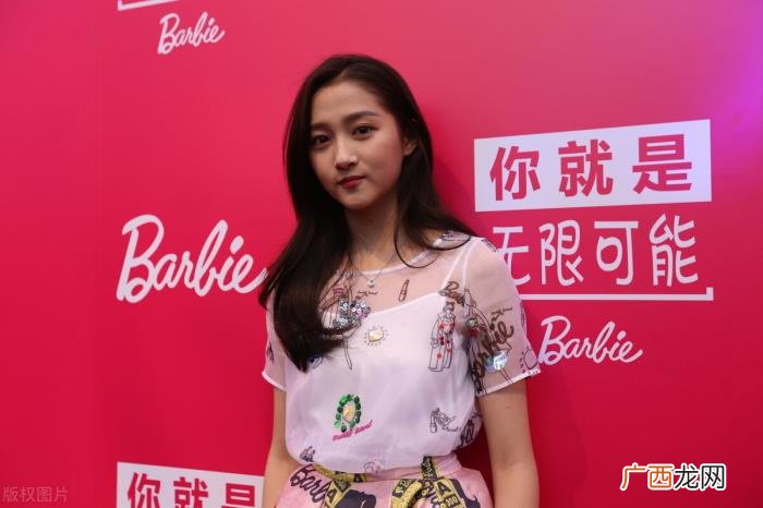 明星贵族后裔，有哪些现在的明星是满清贵族的后代