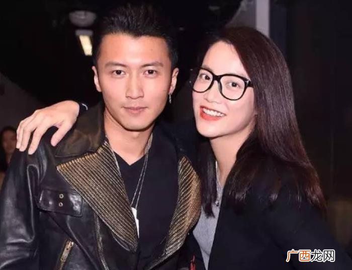 经纪人霍汶希，未婚生女的霍汶希为何是金牌经纪人