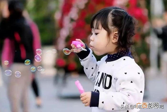 写遍30篇幼儿园中班教育随笔 幼儿园大班教育随笔