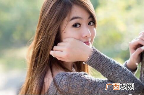 女朋友喜欢上了别人不想放弃怎么挽回？
