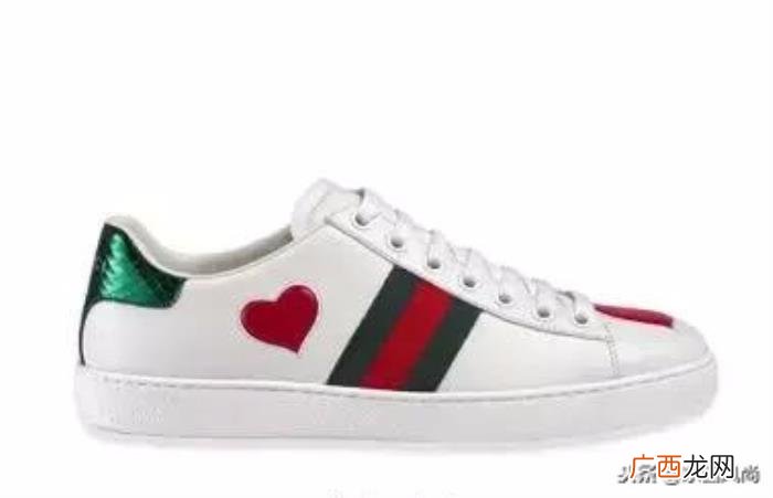 张艺兴与唐嫣，张艺兴、唐嫣精彩演绎VALENTINO
