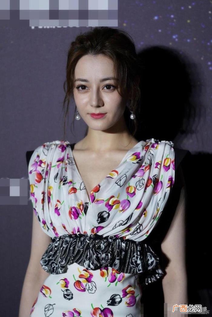 迪丽热巴年龄，26岁的迪丽热巴五官精致却太显老