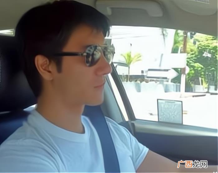 王力宏二手车，王力宏二手车开了10年