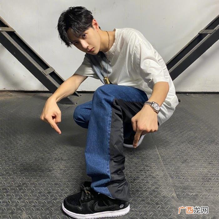 王力宏ins夸王一博，王力宏夸赞王一博
