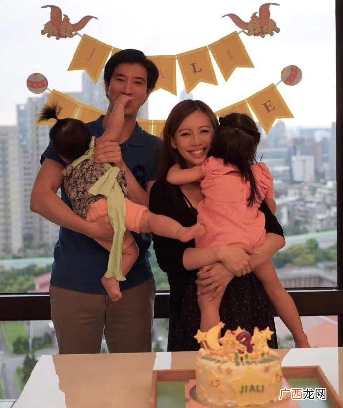 王力宏与妻子李靓蕾，王力宏承认和李靓蕾离婚