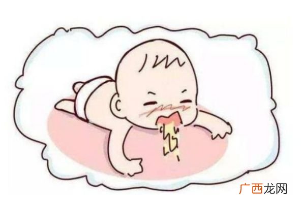 婴儿吐奶怎么办 解决婴儿吐奶的方法