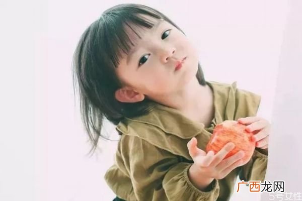 鼠年出生的宝宝名字用什么字好 鼠年出生的宝宝起名字