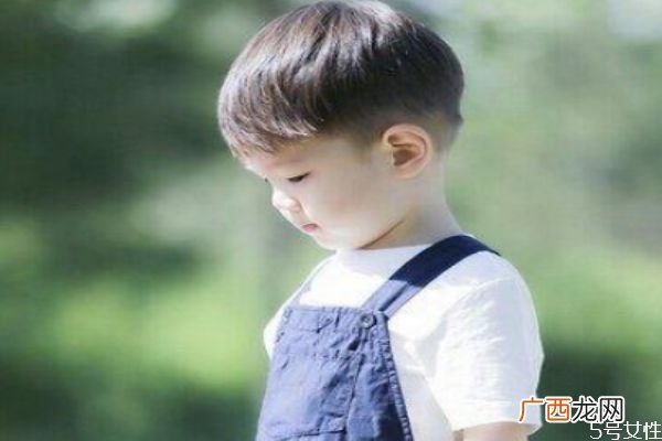 男生取什么名字好听 男生取名有内涵的