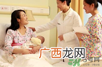 夏天坐月子可以吹风扇吗？夏天风扇能不能给产妇用？