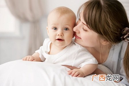 新手爸妈不会带孩子怎么办? 4种育儿法要知晓