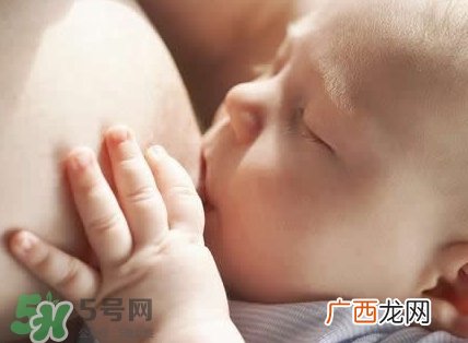 母乳能做什么?母乳可以放冰箱保鲜多久?