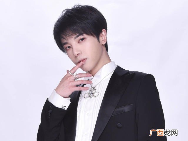 张碧晨未婚先孕违法吗，华晨宇未婚先孕是真的吗
