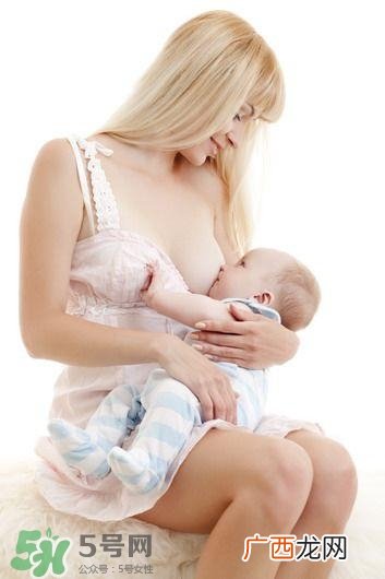 母乳喂养期间感冒了怎么办？感冒了还能喂母乳吗？