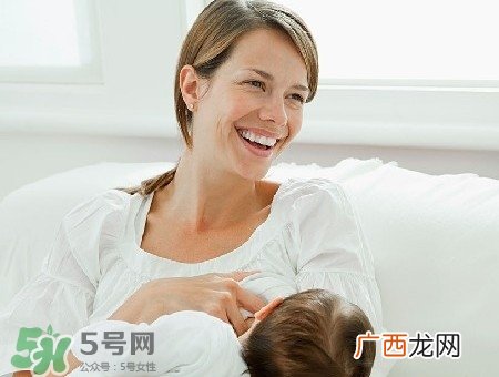 母乳到什么时候就没营养了?母乳什么时候断最好?