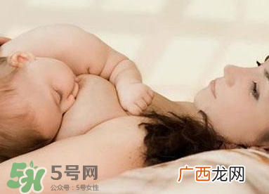哺乳期来例假奶水会变少吗？哺乳期来月经奶水减少怎么办？