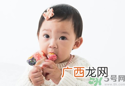 8个月宝宝可以喝蜂蜜水吗 孩子哭闹给吃糖好吗