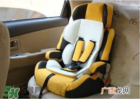 儿童安全座椅怎么选？安全座椅哪种接口好？