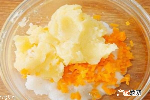 宝宝辅食什么时候添加 宝宝辅食鳕鱼的做法