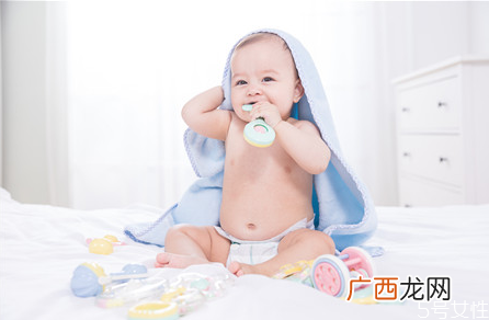 宝宝喜欢跪着睡觉怎么办 宝宝喜欢跪着睡觉的原因