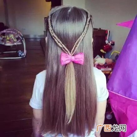不要再为女儿扎羊角辫了 女孩好看的发型怎么扎？