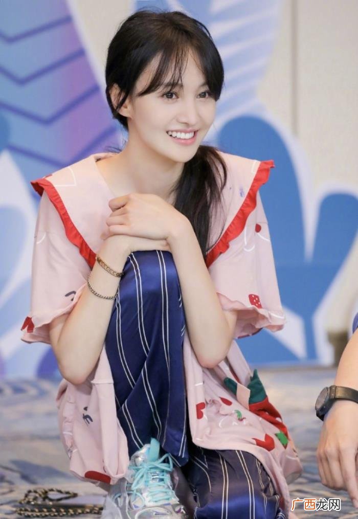 郑爽退出娱乐圈了没有，郑爽被曝退出娱乐圈