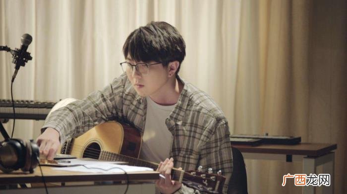 华晨宇为啥针对毛不易,华晨宇评价毛不易作曲不过关