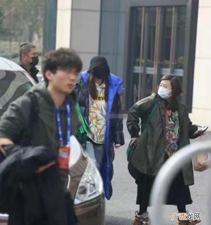 关晓彤和鹿晗照片，鹿晗关晓彤这对恋人