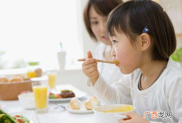 两周岁宝宝智力发育标准 两周岁宝宝护理要注意哪些