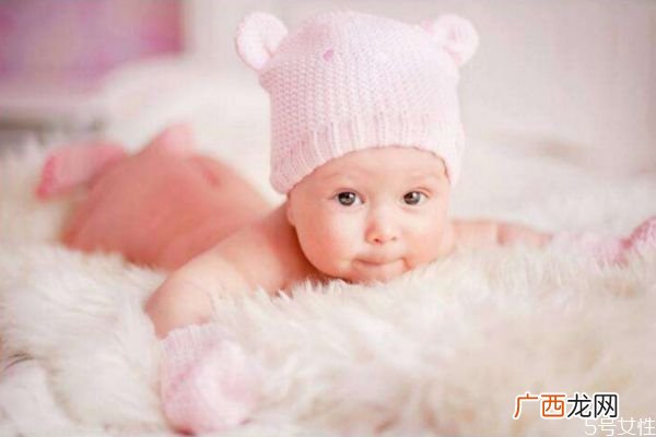宝宝晒太阳补钙怎么晒 宝宝晒多久太阳才补钙