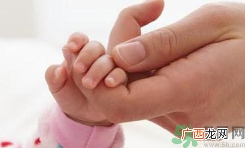 小孩指甲软是怎么回事？小孩指甲软怎么办？