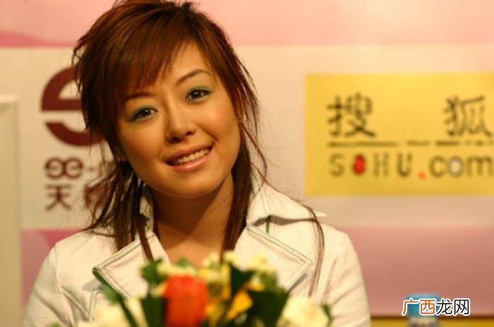 安又琪是哪一届的超女，还记得第一届超女冠军安又琪吗